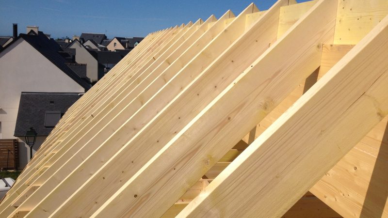 Nathan Jeuland artisan Charpentier Lannilis charpente traditionnelle Finistère nord terrasse bois composite carport extension